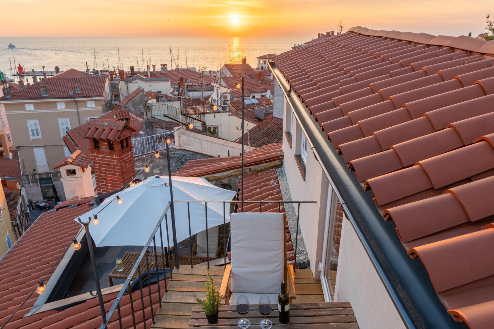 Via Paradiso Apartments Piran Exteriör bild